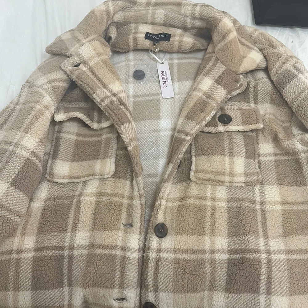 Sherpa Jacket - Picture 1 of 3